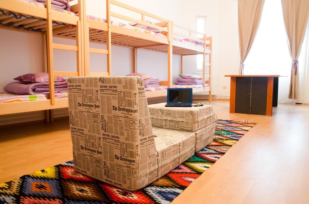 Little Bucharest Old Town Hostel Chambre photo
