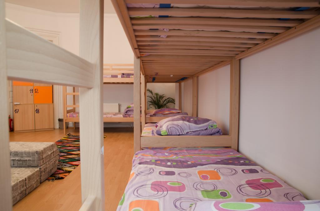 Little Bucharest Old Town Hostel Chambre photo